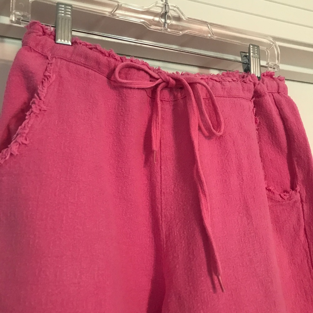 Drawstring Capris - Picture 2 of 5